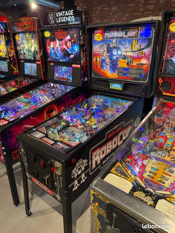 flipper robocop data east pinball vintage