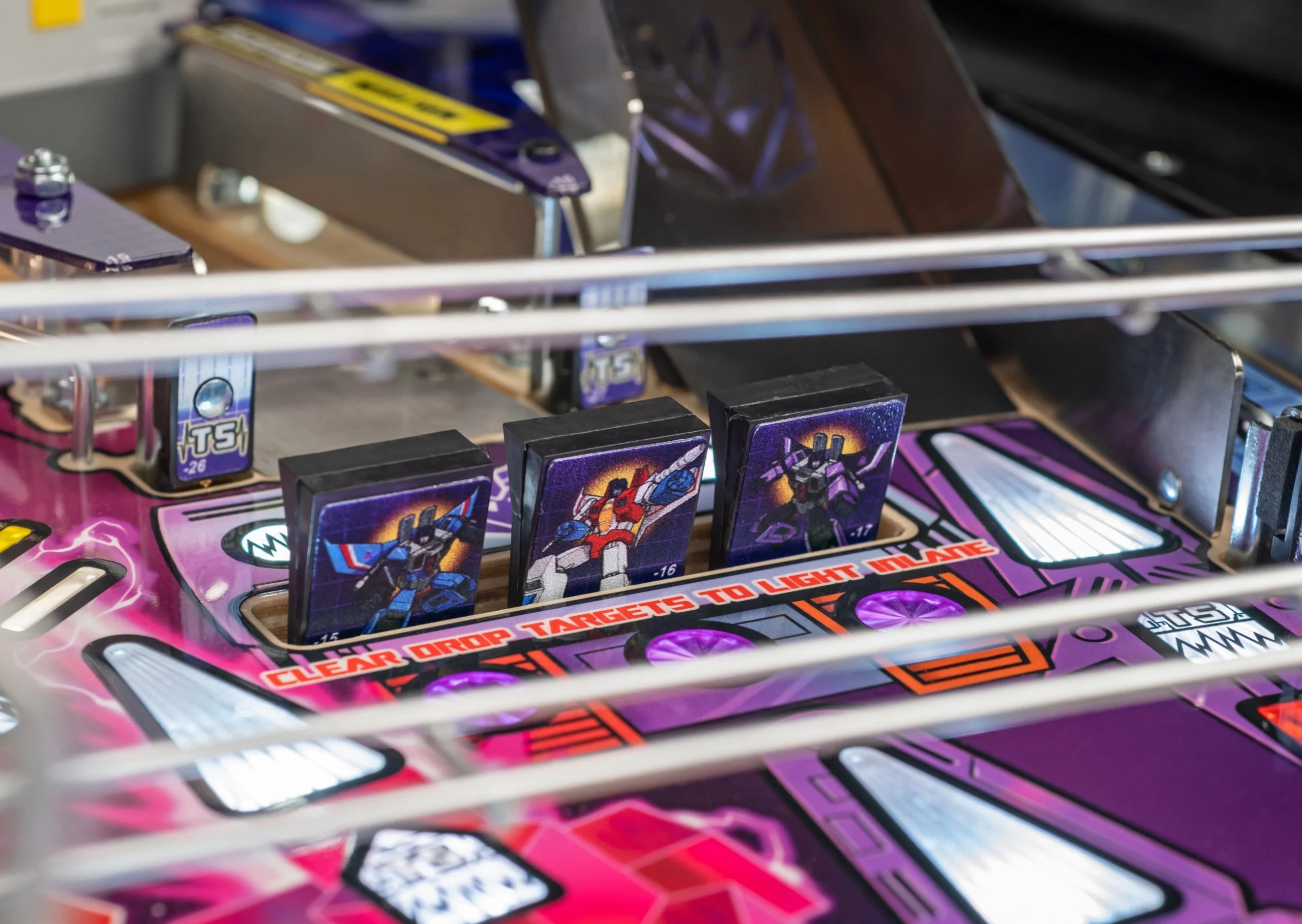 Flipper TRANSFORMERS: More Than Meets the Eye Premium Stern