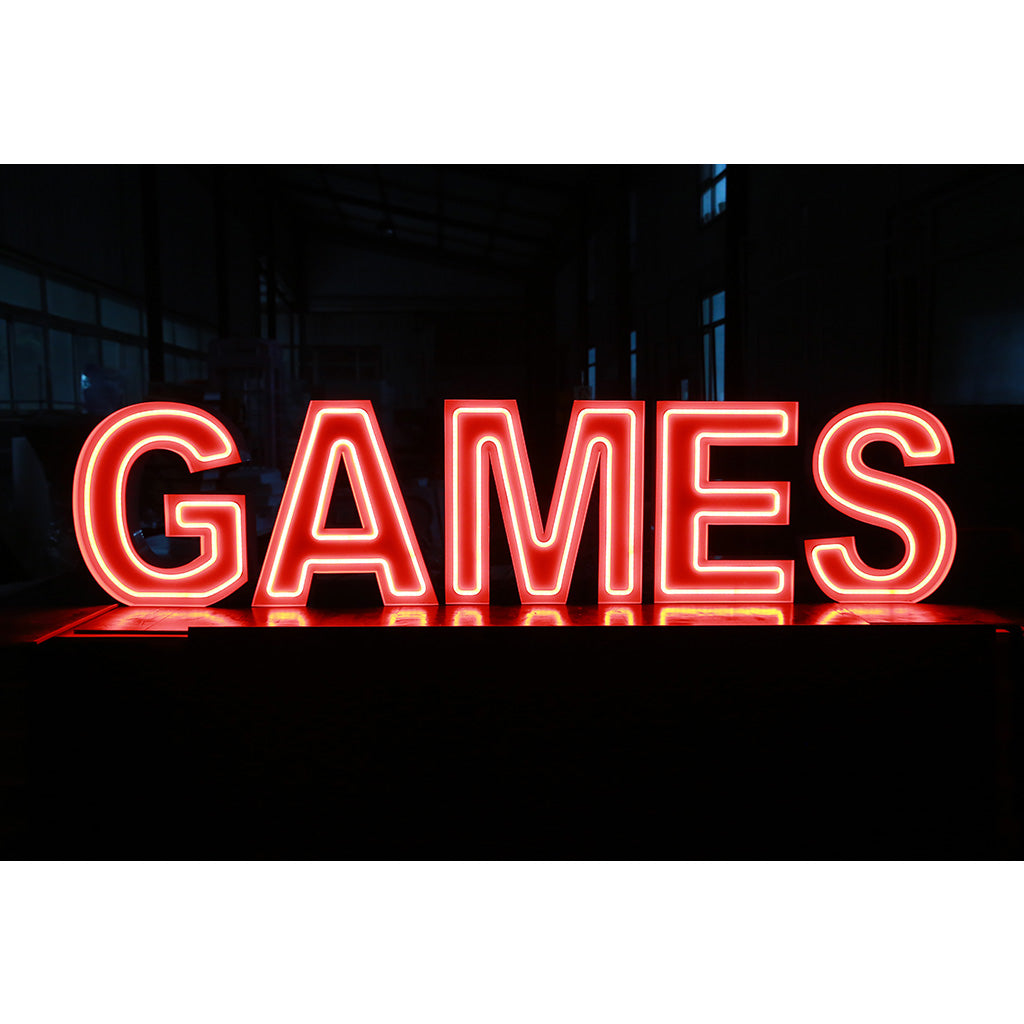 5 lettres lumineuses professionnelles XL RGB Bluetooth largeur 2,55 mètre (GAMES)