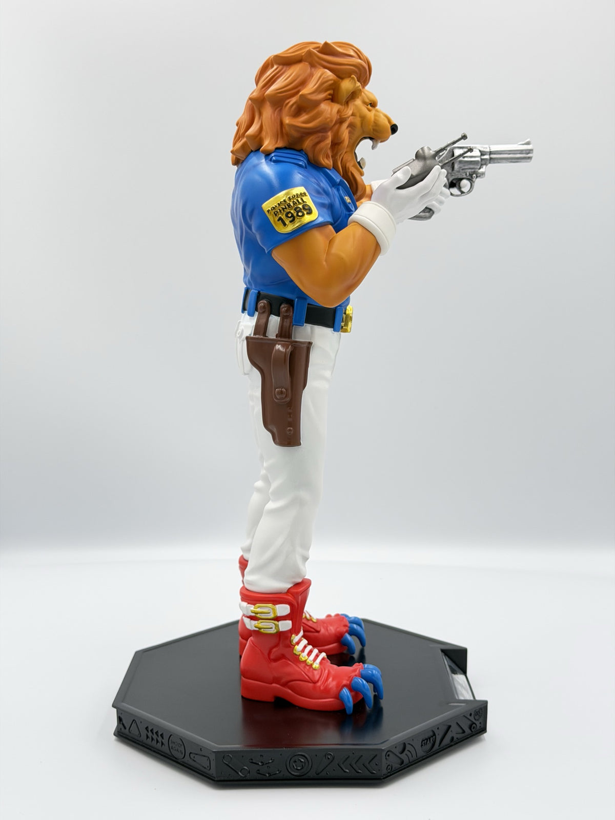 Figurine Officer Roar 1:12 de face