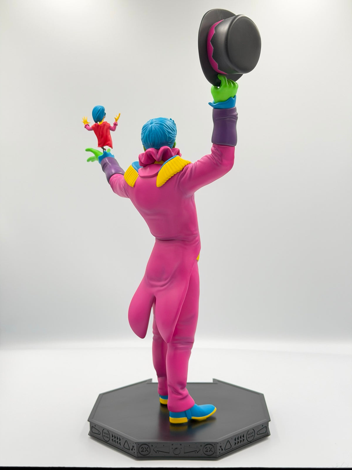 Figurine Ringmaster 1:6 de dos