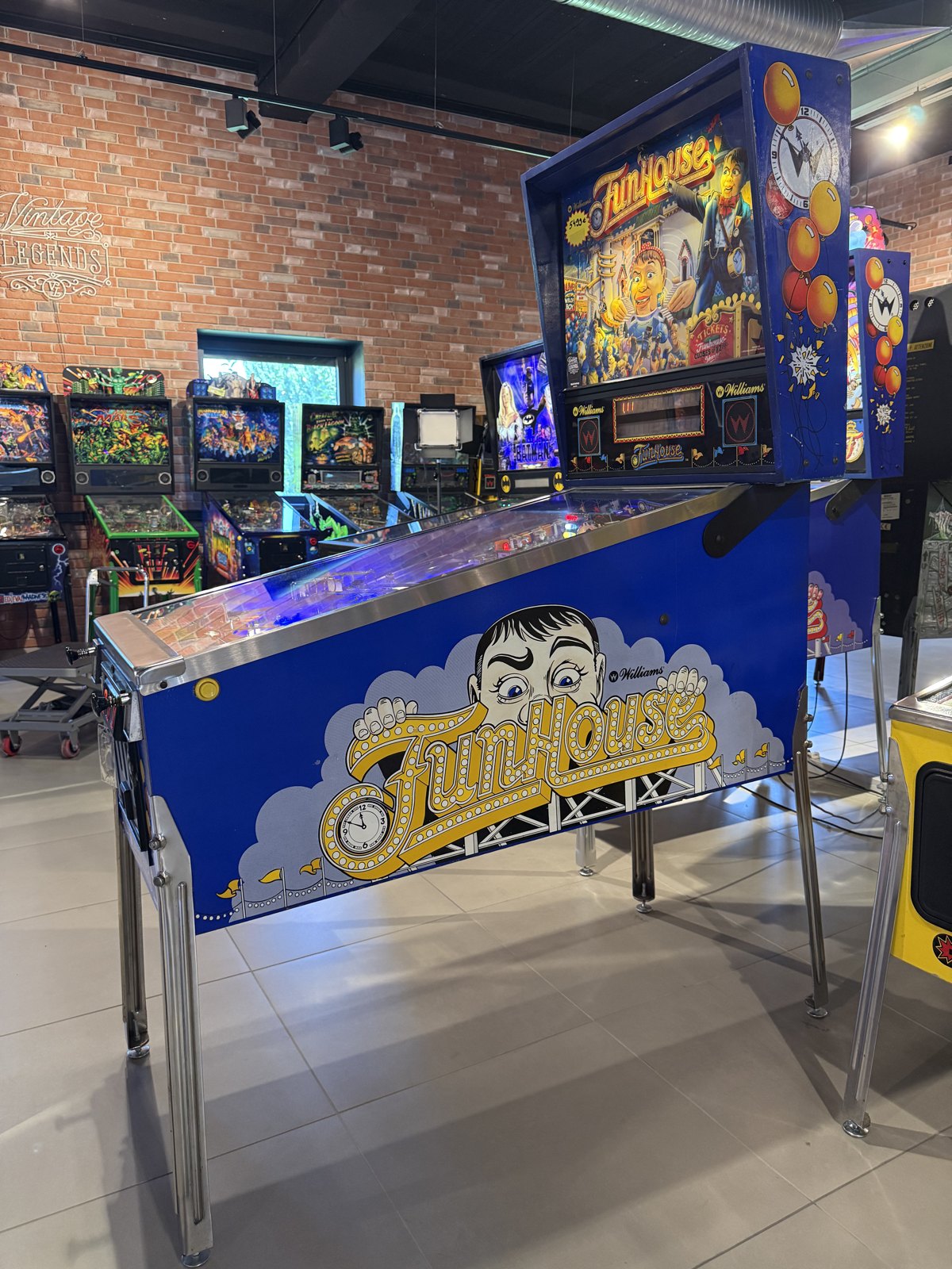 Flipper Funhouse Williams 1990 d'occasion à vendre – Vintage Legends (photo 2)