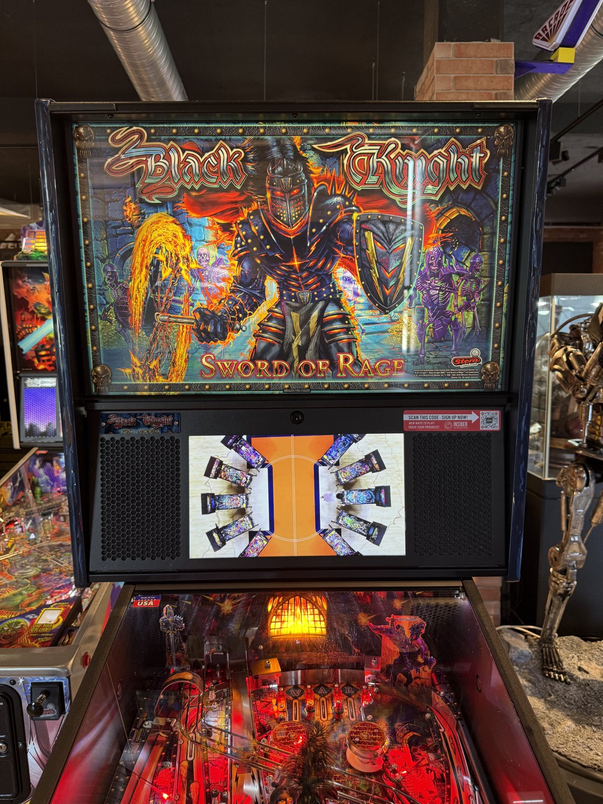 Flipper Black Knight Sword of Rage Pro Stern 2019 d'occasion à vendre – Vintage Legends (photo 8)