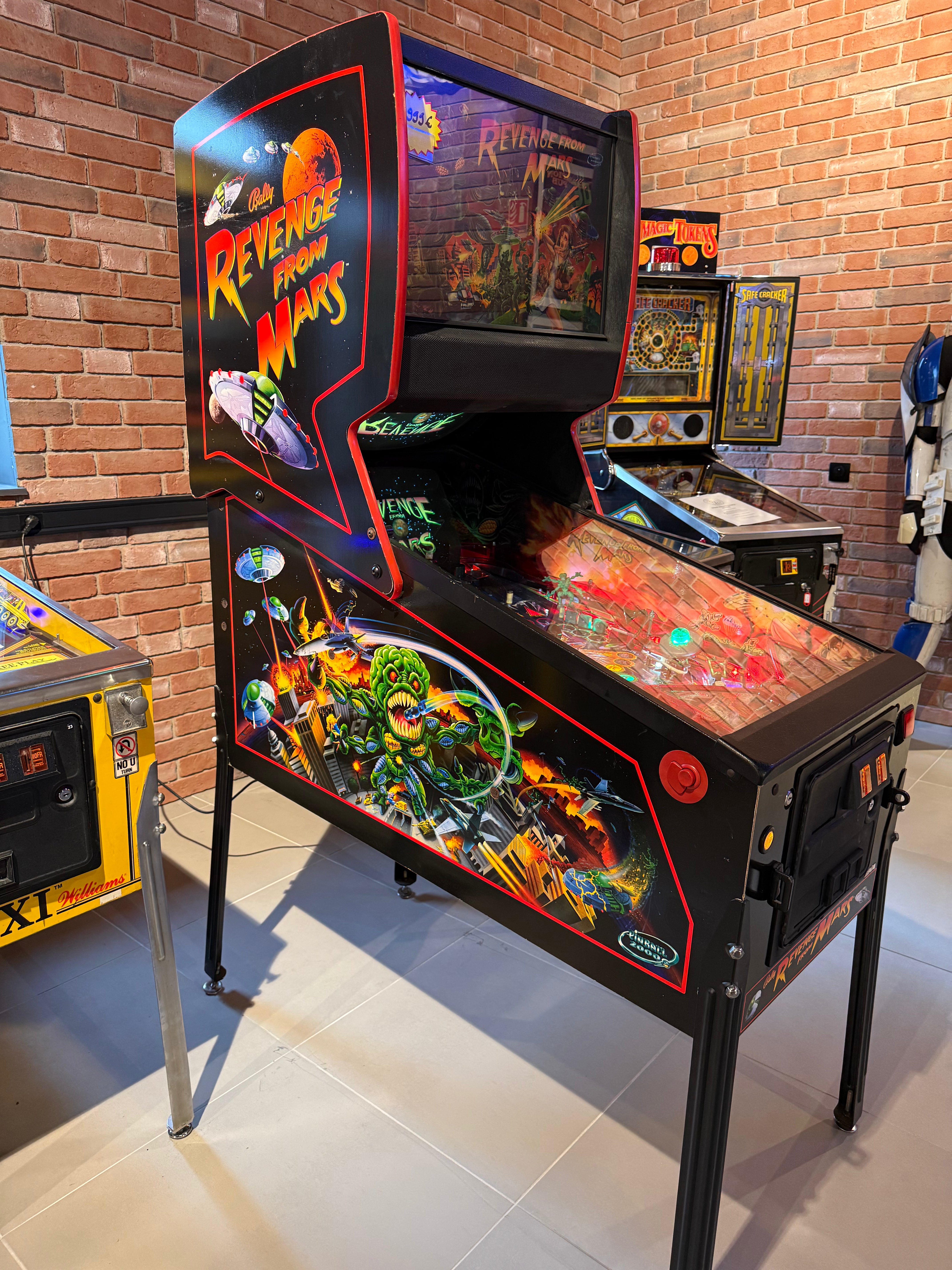 flipper revenge from mars bally pinball machine