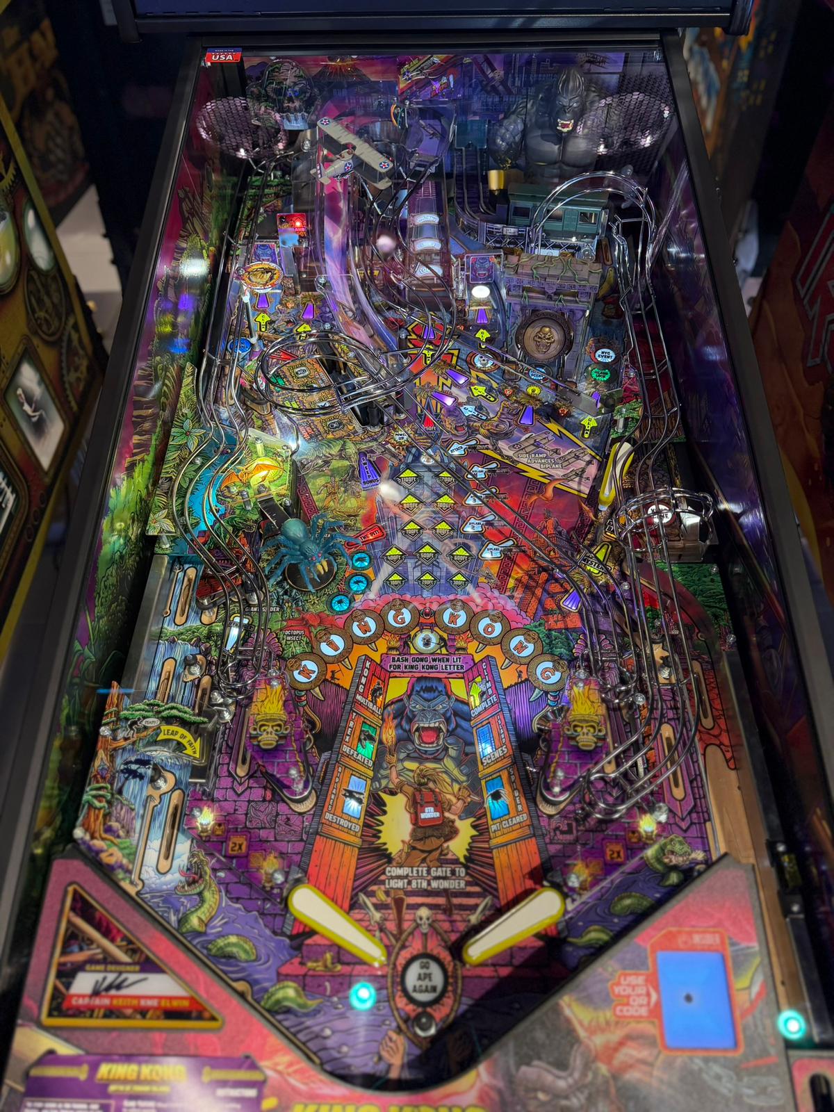 plateau flipper king kong stern limited edition playfield