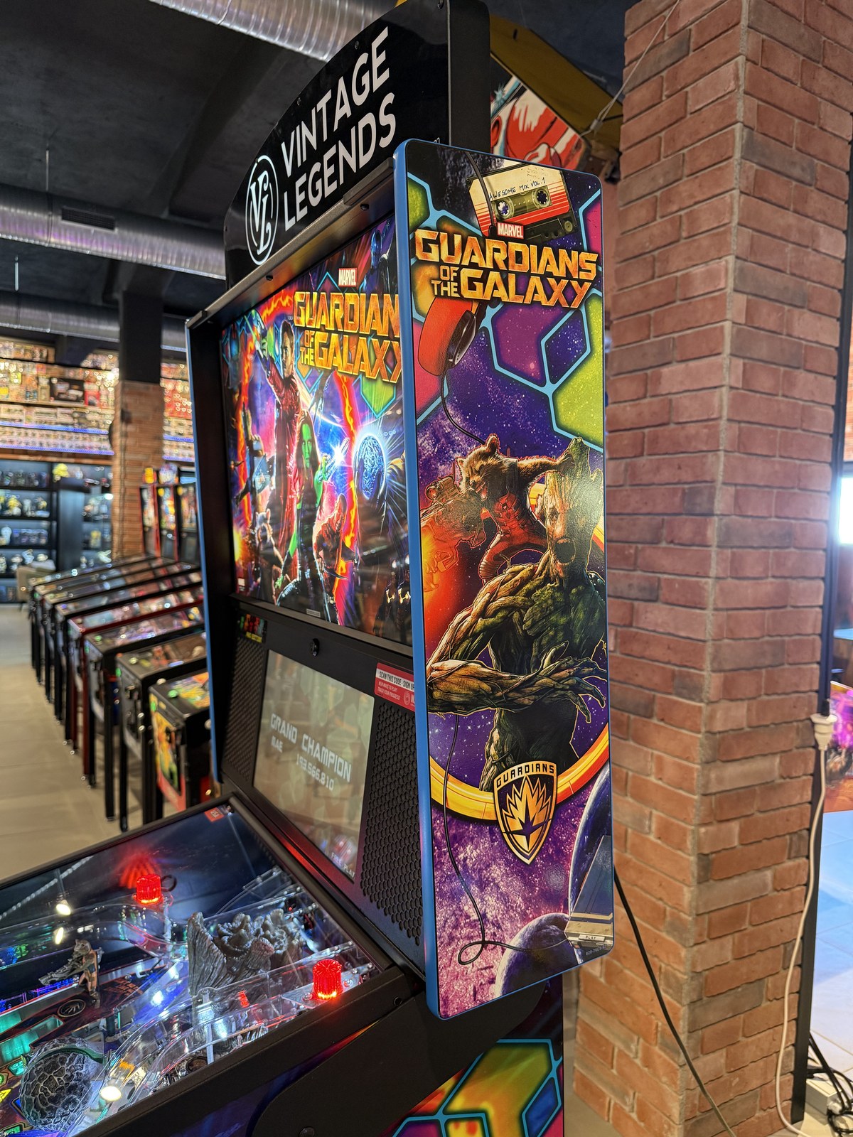 Flipper Guardians of the Galaxy Pro Stern 2017 d'occasion à vendre – Vintage Legends (photo 4)