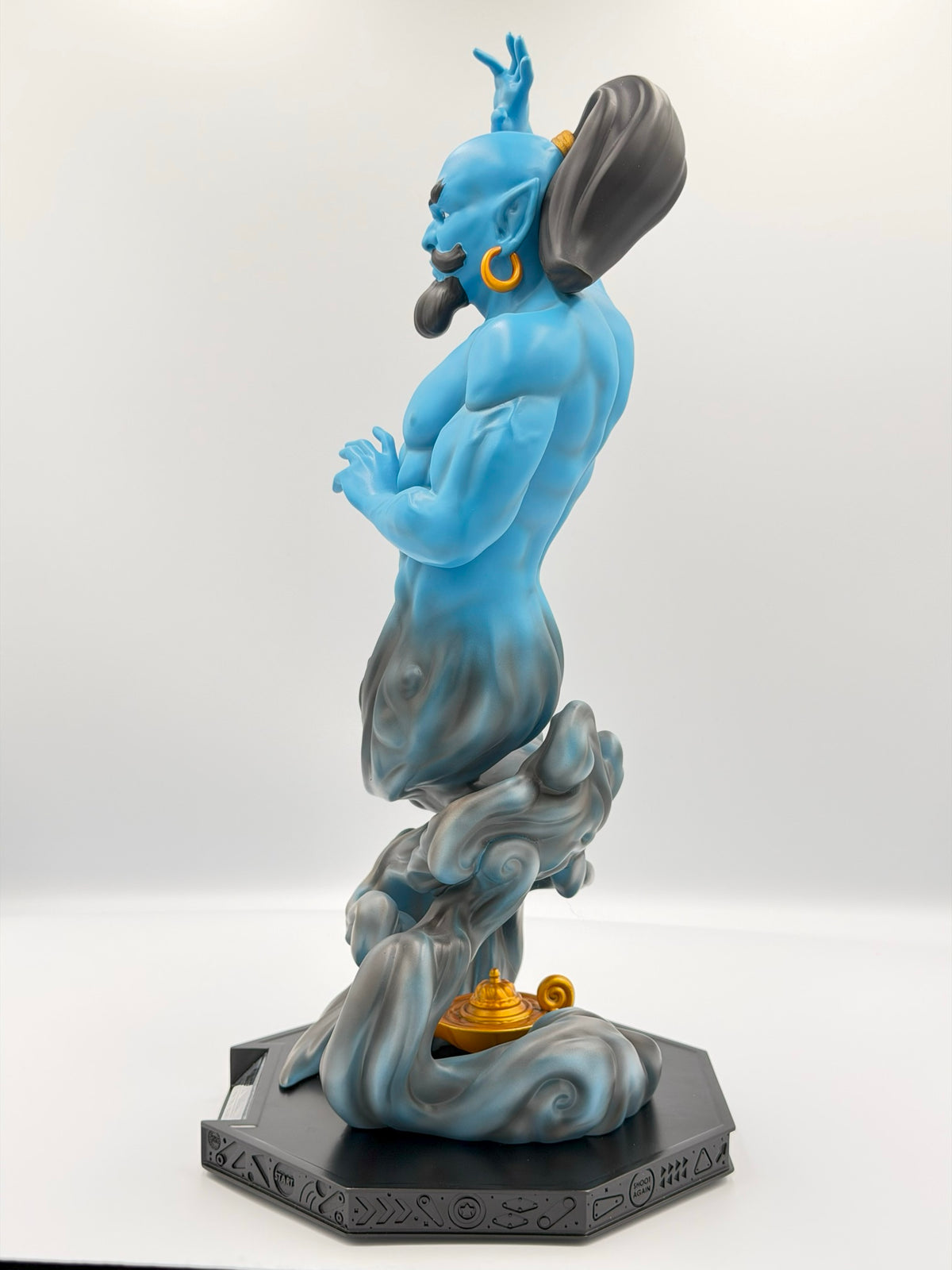 Figurine Génie 1:12 de profil